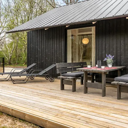 3 Bedroom Pet Friendly In Prázdninový dům